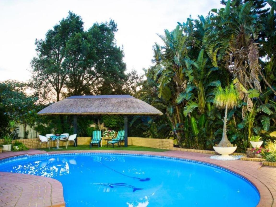 Sollunaa Guesthouse Sandton Exterior photo